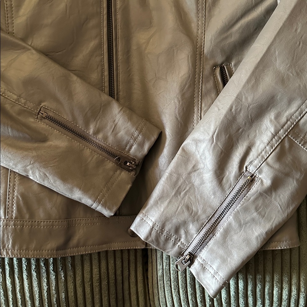Fox Racing Jacket - Picture 4 of 8